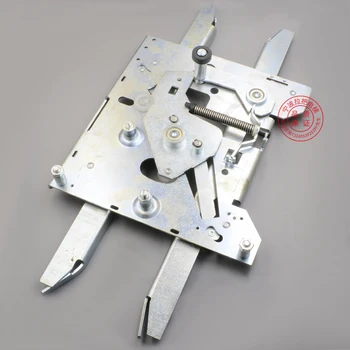 

Kone Door Knife R6 Not Lock D7 Long Arm Door Knife KM902670G13 902671G13 Elevator