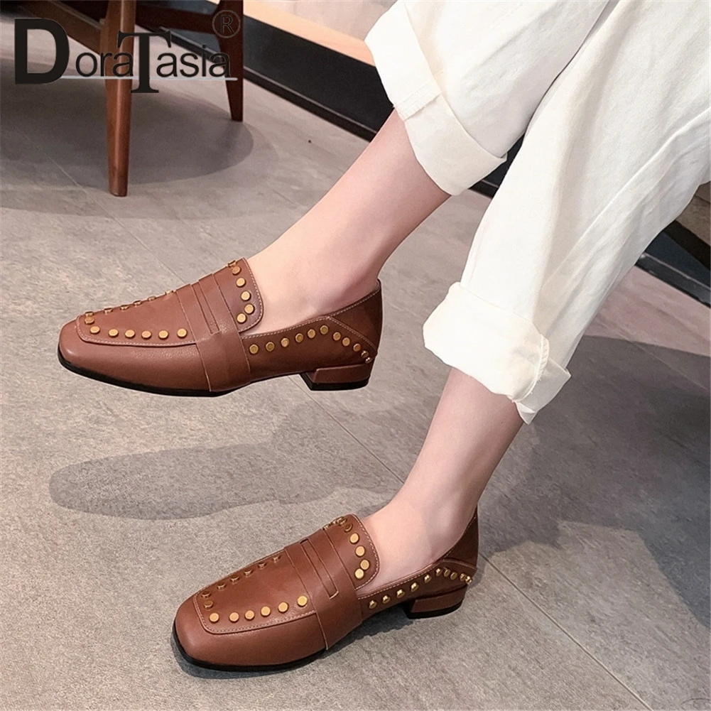 

DORATASIA Big Size 33-40 Brand Lady genuine Leather Low Heels Pumps 2020 Casual Office Pumps Women Spring Slip On Pumps Women