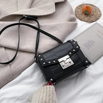 

2020 fashion new design Retro bag for women cross square bag single shoulder rivet box bag