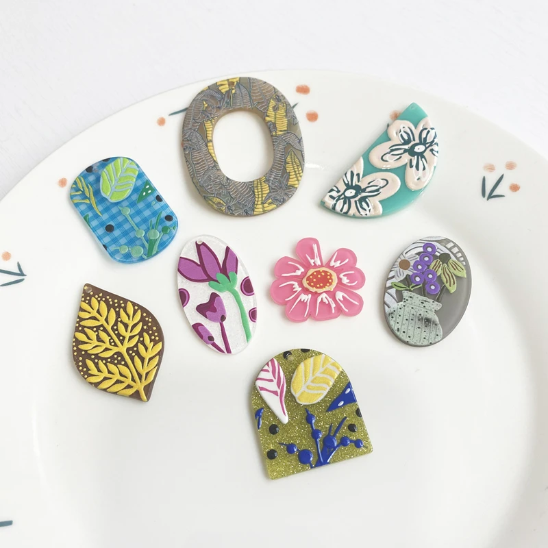 

Diy jewelry making 30pcs/lot cartoon flowers pattern print ovals/leaves shape acrylic beads fit earring/garment accessory