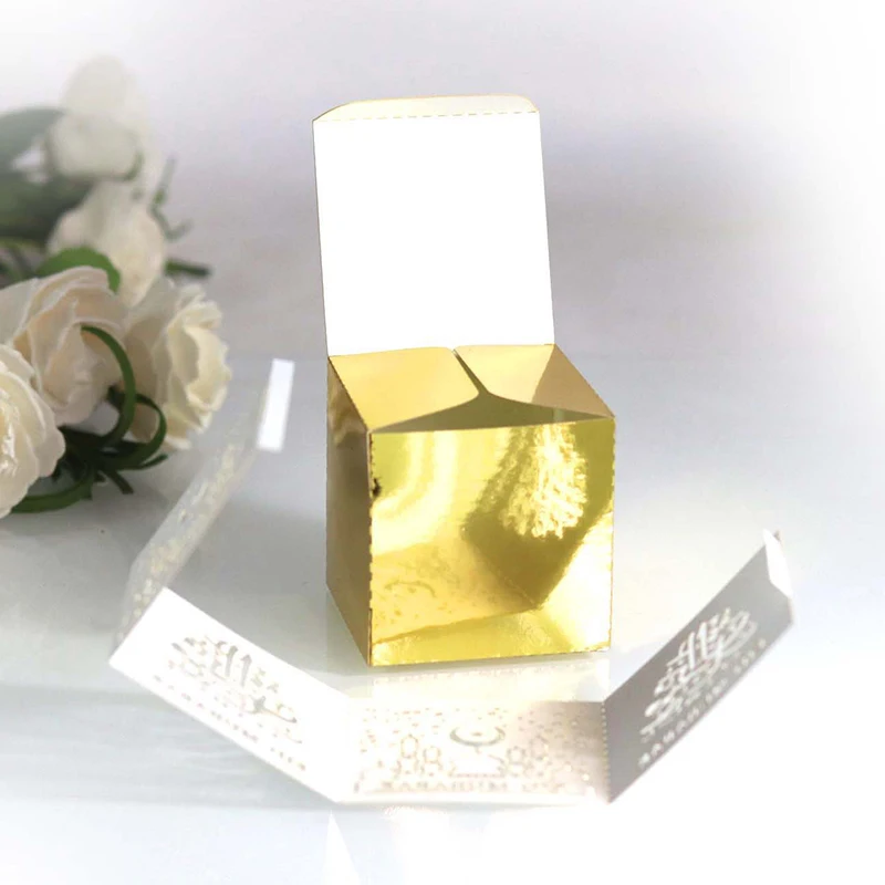 13316873438_1878402850