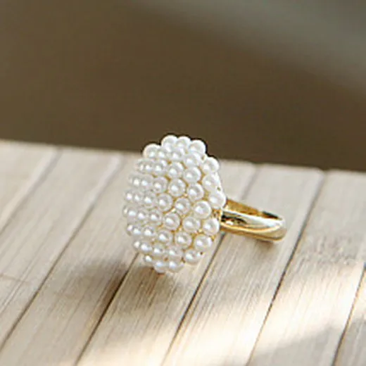 

1pcs New Cute Adjustable White Flower Imitation Pearl Mushroom Ring Fashion