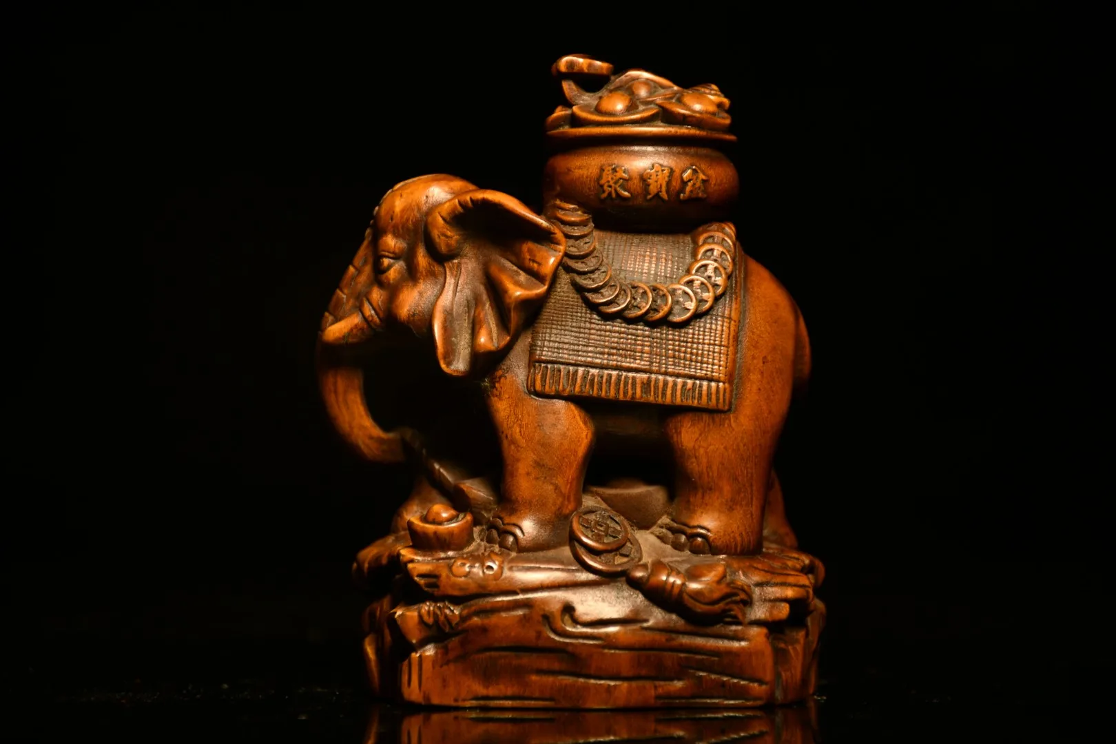 chinese folk art boxwood carving figure Fengshui Auspicious elephant Sculpture 