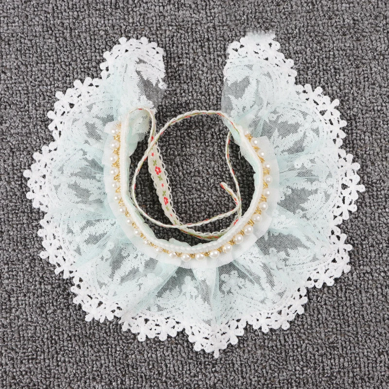 light blue Новое поступление модный нагрудник для собак и кошек с колокольчиком Милая Кружевная бандана для животных бандана для кошек нагрудник для питомцев украшение для домашних животных горячая распродажа - Цвет: light blue