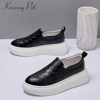

Krazing Pot full grain leather thick bottom gingham prints white sneaker round toe casual slip on basic vulcanized shoes L02
