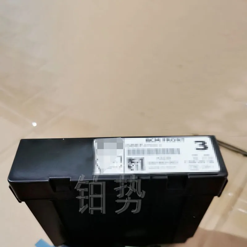 

Car Body control computer version assembly 2018Maz daC X-8 BCM controller BCM computer version door control module