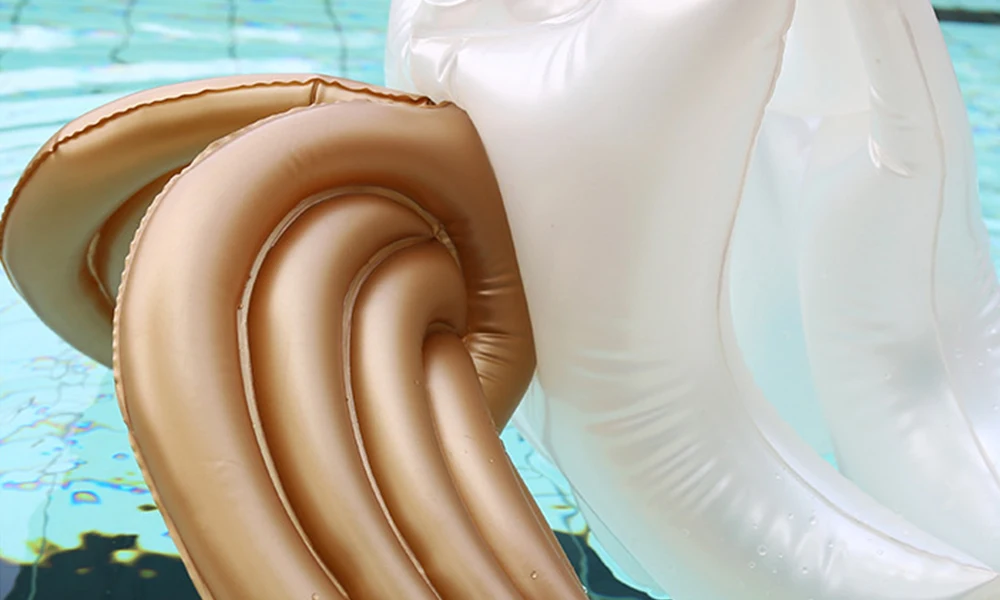 10817476727_1418077827