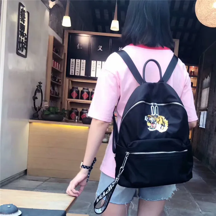 

2019 New Style Fashion Cool Tiger Head Versatile Fashion Backpack Large Mini-Pane LOVER'S Bag qin zi bao Practical Backpack 953