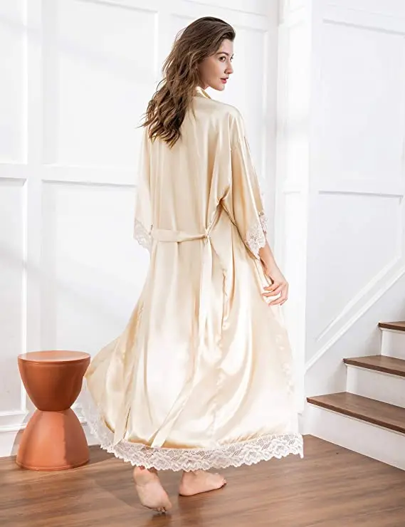 2019 New Silk Satin Lace Robes Bridesmaid Bride Robes Wedding Long Robe Bathrobe Womens Robe Lingerie Robe