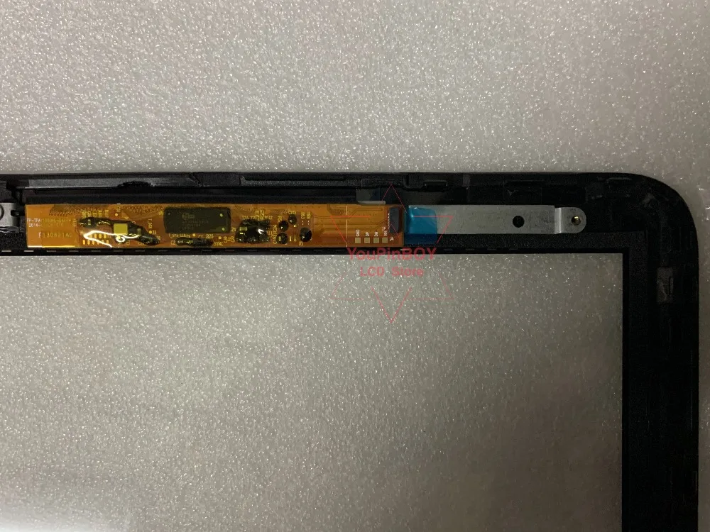 HP 15-F (4)