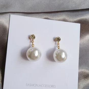 

S925 Silver Needle Sweet Pearl Earrings South Korea Elegant Diamond Set Earrings French Retro Elegant Short Ear Stud 1193