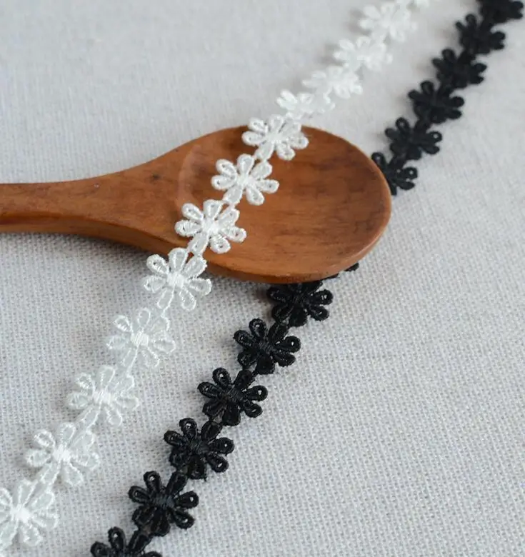 Lace Sewing Accessories 5 Yards Daisy Flower Lace Trim Embroidery Applique Polyester Trimming Sewing Crafts 1.2cm