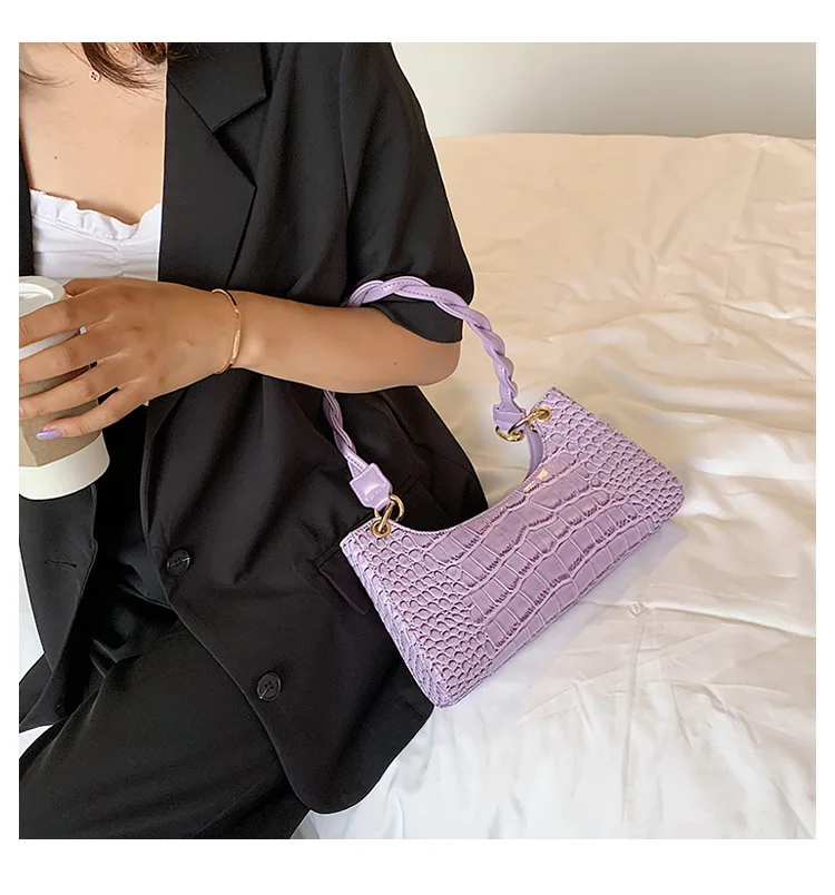 15815143943_295085267