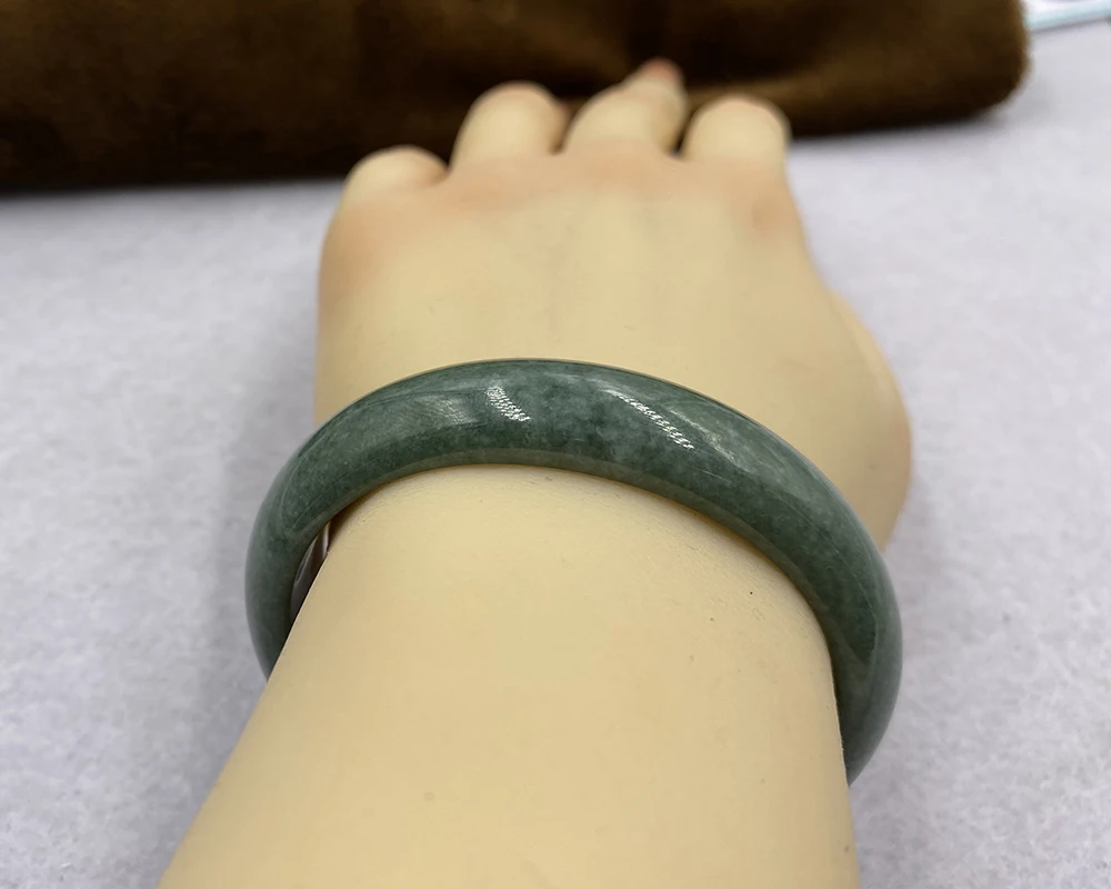 jade bangles bracelet 4