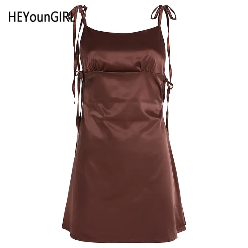 Коричневый HEYounGIRL атласное сексуальное платье с открытой спиной женское без рукавов ТРАПЕЦИЕВИДНОЕ ПЛАТЬЕ на бретельках кружевные вечерние короткие платья женские летние - Цвет: Коричневый