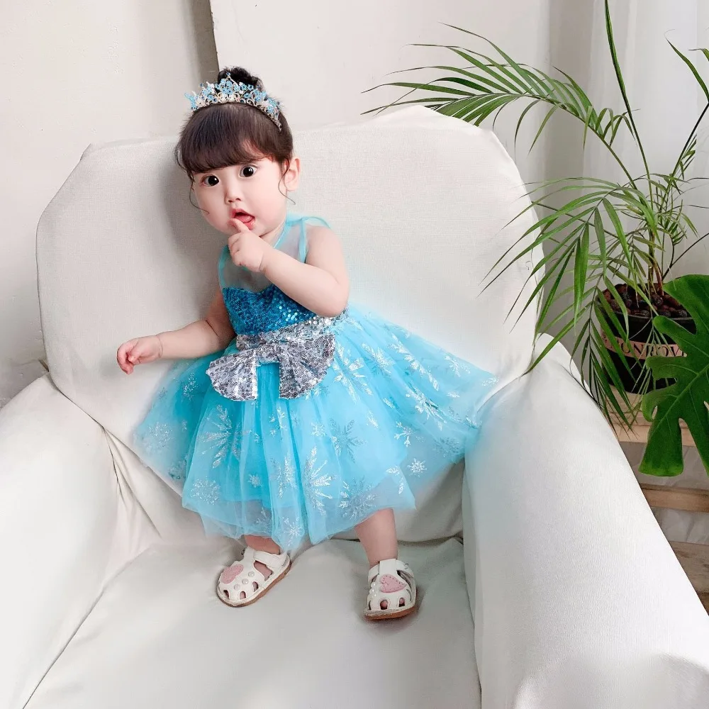 13413798888_1780568850