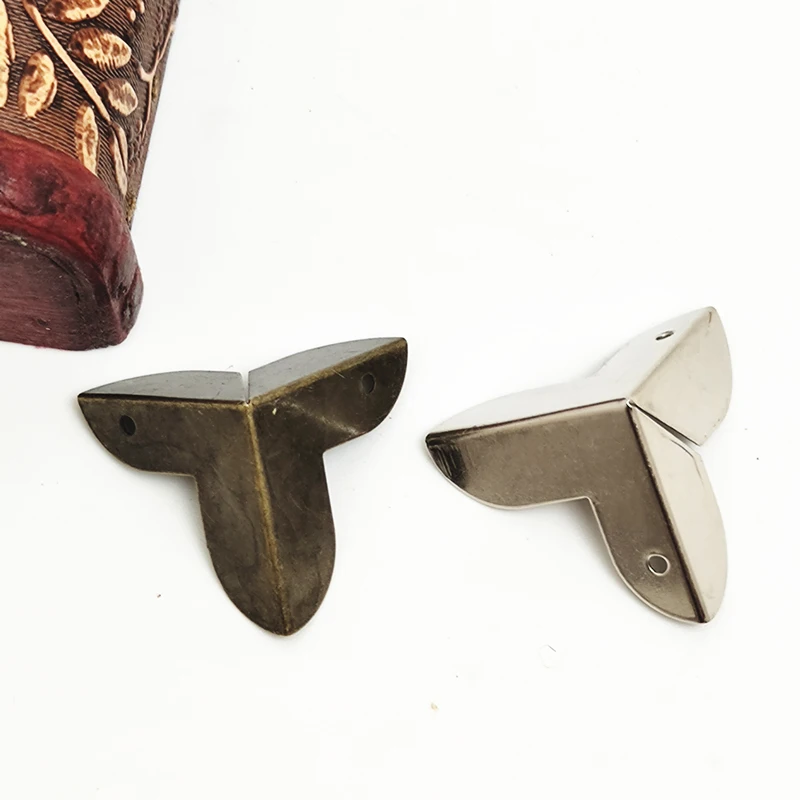 24Pcs Vintage Metal Corner Bracket for Furniture