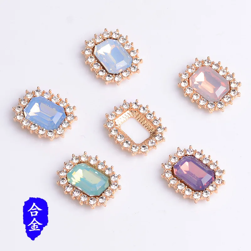 

50pc 18*22mm Gold color Crystal Rectangle Shape charm for cloth/wedding hair Jewelry Findings for DIY Handmade Jewelry Making