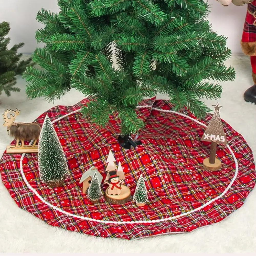 Christmas Tree Skirt 47 Inche Cloth Plaid Snowflake Round Carpet Christmas Decora for Home Floor Mat New Year Xmas Tree Skirts