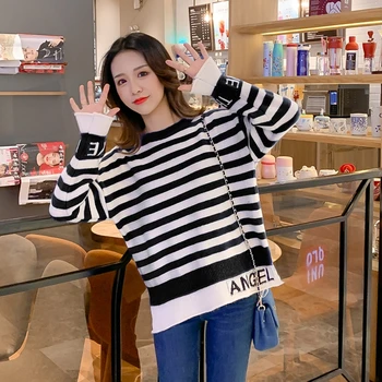 

2019 autumn and winter new pregnant women striped knit sweater bottoming shirt Korean fashion loose pregnant sweater