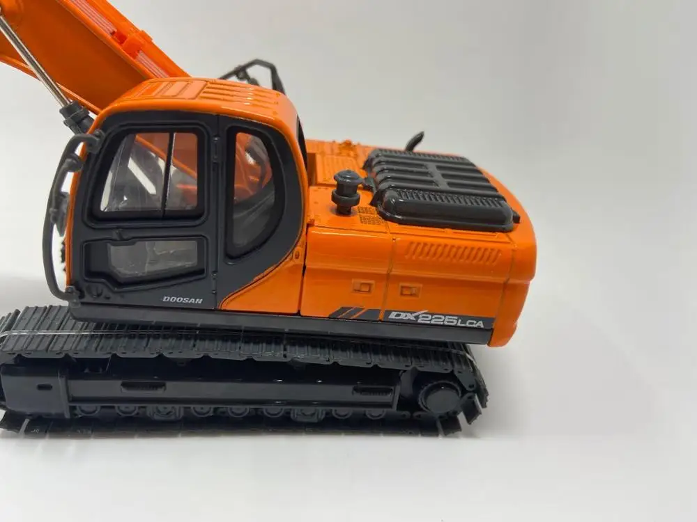 1:40 DOOSAN DX225 LCA экскаватор игрушка|excavator toy|liebherr 1:50toy excavator |