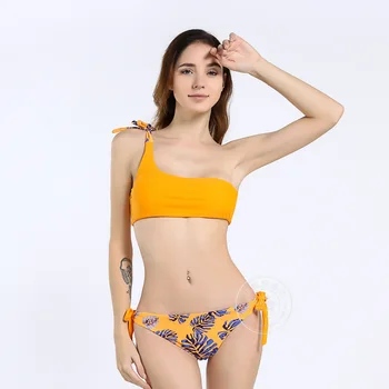 

2020 New Split Printed Bikini European and American Sexy Hot Cross-Border Swimsuits Women Bikini Swimsuits Wholesale
