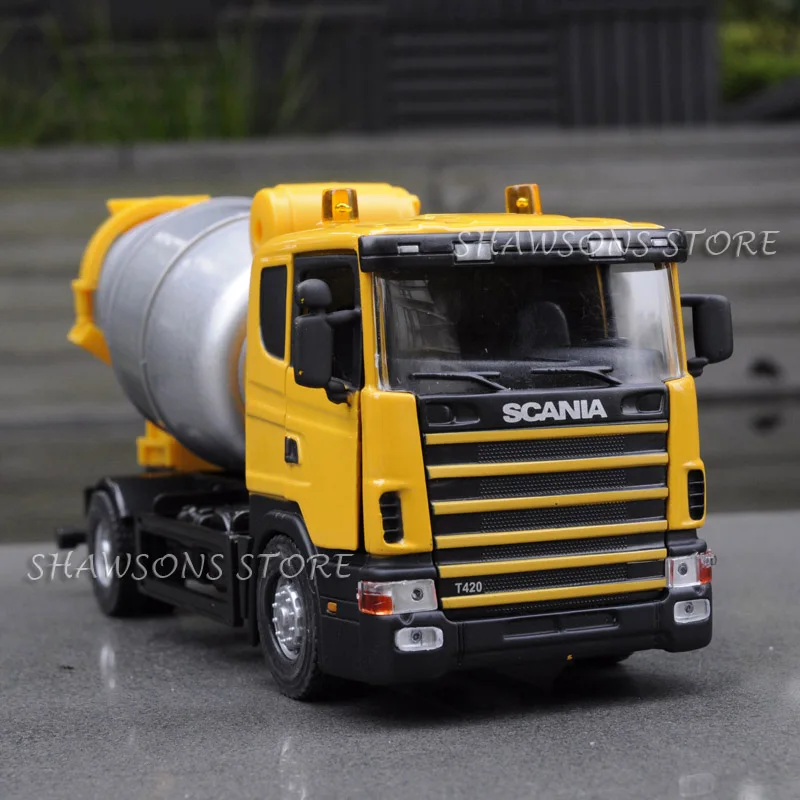 

1:43 Diecast Vehicle Model Toy Scania T420 Pull Back Concrete Mixer Truck Replica w/ Sound & Light