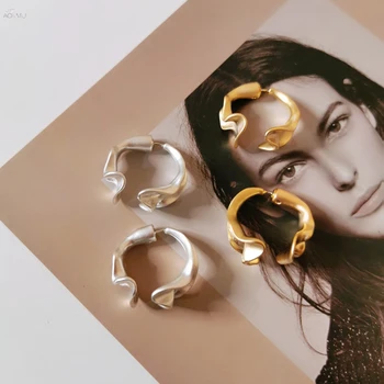 

AOMU 2020 New Design Irregular Abstract Metal Line Earrings for Women Men Gold Silver Color Stud Earrings Jewelry