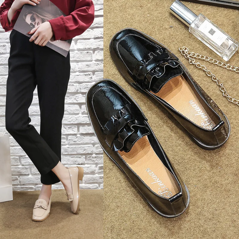 patent leather pleated ruffles shallow single shoes British style women autumn chunky loafers all match office ladies work shoes