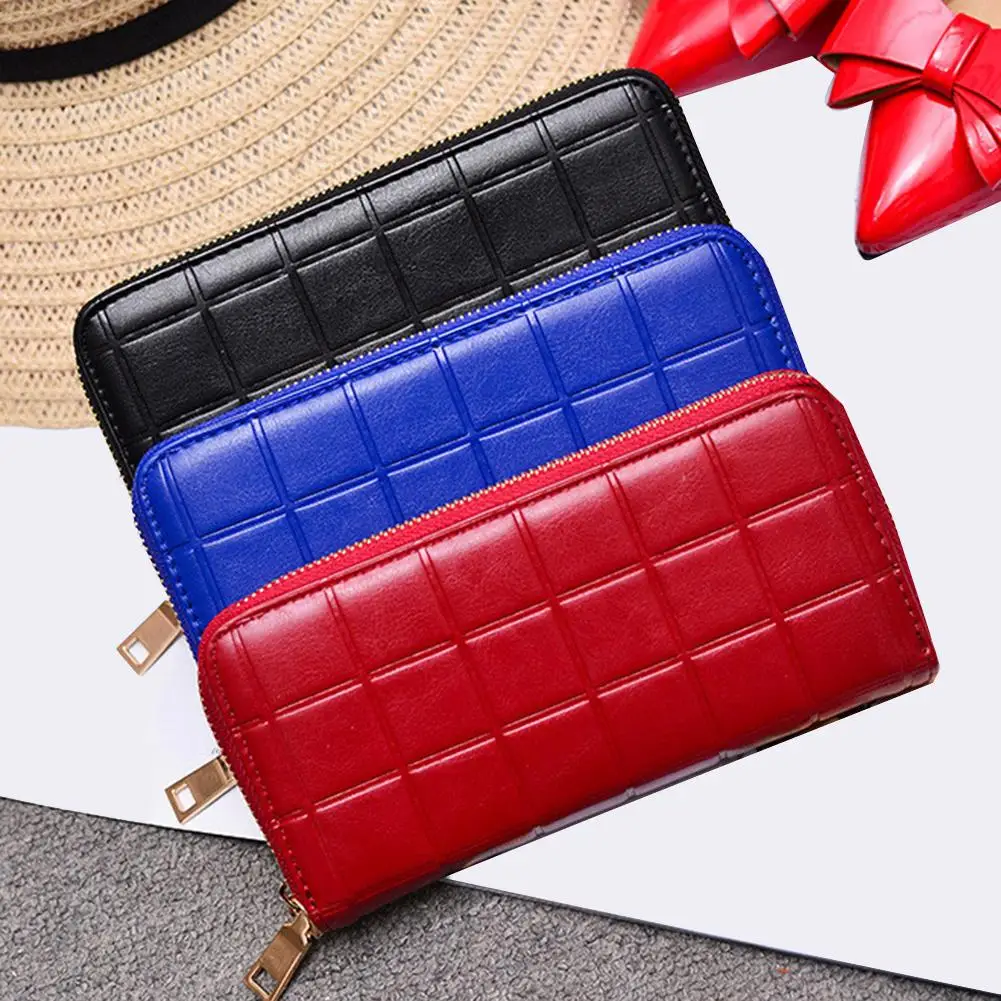 

202 0 Casual Women Solid Color Check Embossed Clutch Purse Phone Case Pocket Wallet