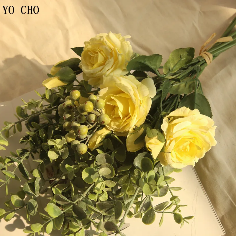YO CHO 1 букет искусственных роз Flore поддельные ягоды шелковые искусственные цветы Eucylaptus для вечерние дома отеля DIY Свадебные украшения Цветочные