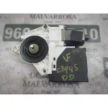 

WINDOW MOTOR FRONT RIGHT Audi A3 (8 P) 8P0959802K + PINS