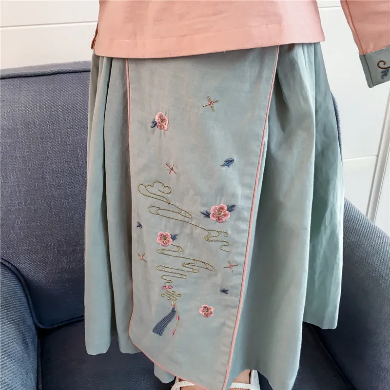 Мода года, осенние детские костюмы Hanfu для девочек топы с цветочной вышивкой и кисточками+ юбки для маленьких девочек, комплект из 2 предметов для детей от 2 до 8 лет