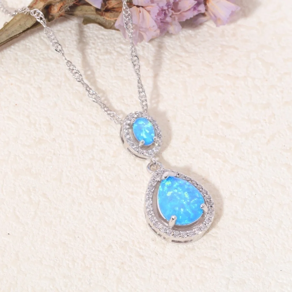 

Water Drop Fashion Exquisite Necklace Charm Women's First Choice Essential