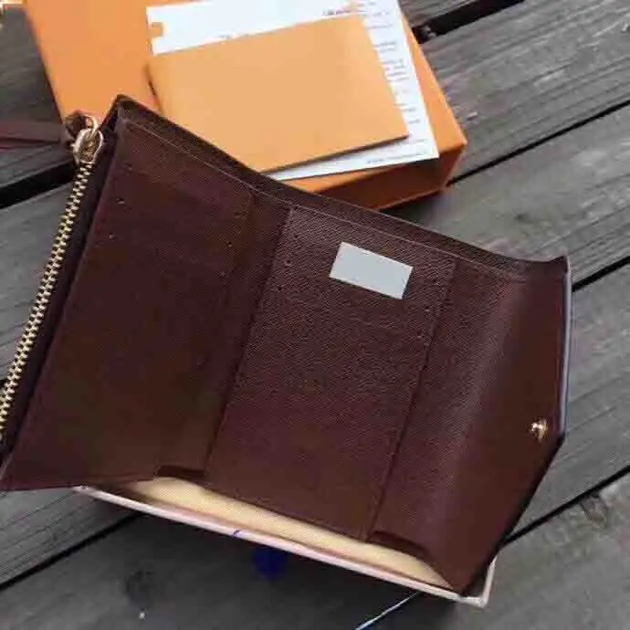 brown GUROVI брендовая модная молния кошелек doudou маленький трехпроцентный кошелек женская роскошная сумка для карт - Цвет: brown