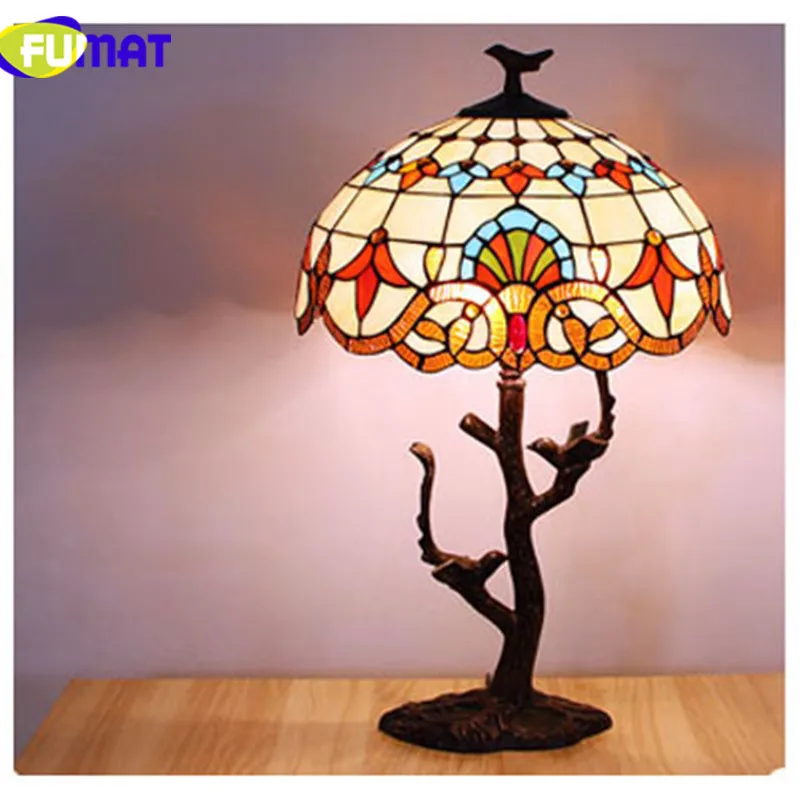 FUMAT Tiffanylamp настольные лампы Pteris Staiend стеклянный абажур для спальни прикроватные лампы светодиодный домашний арт-деко Свадебный Настольный светильник - Цвет абажура: Baloque