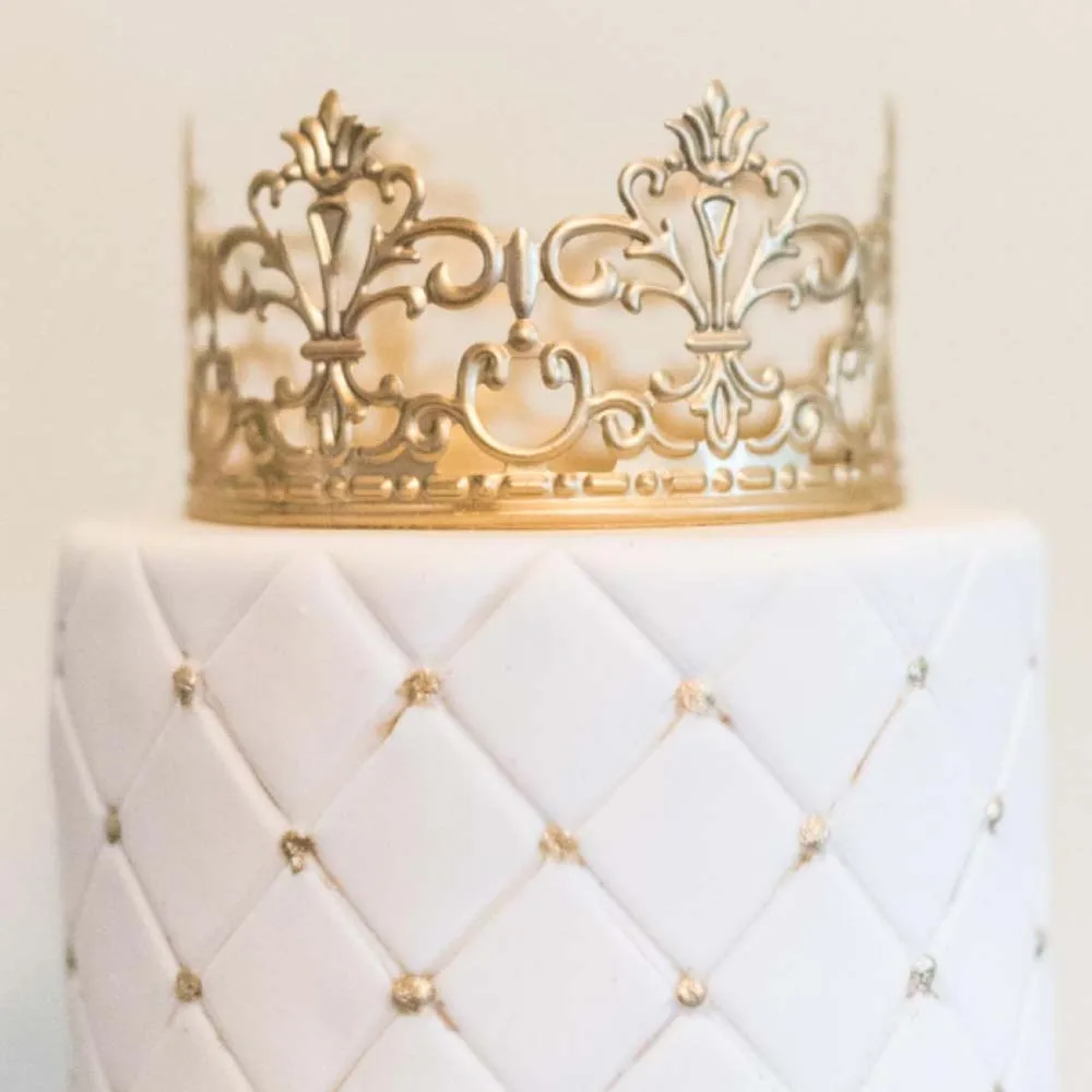 crown cake stand06