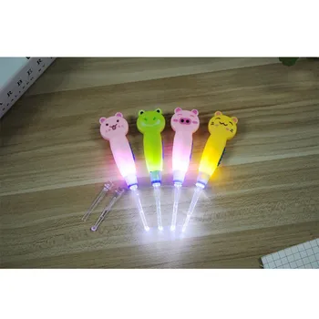 

Toddler Baby Boys Girls Ear Care Cute Cartoon Light Ear Spoon Pick Removable Luminous Ear Spoon
