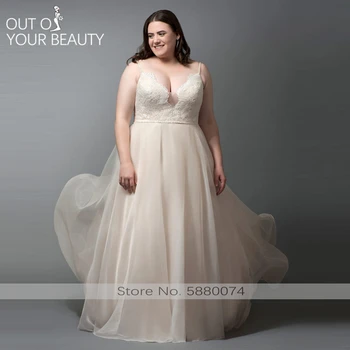 شراءفستان زفاف فاخر Mermain أبيض 2020 جديد الخامس الرقبة الدانتيل عالية الخصر الخامس عارية الذراعين قصيرة الأكمام 50 سنتيمتر ذيل مع حزام مأدبة رداء