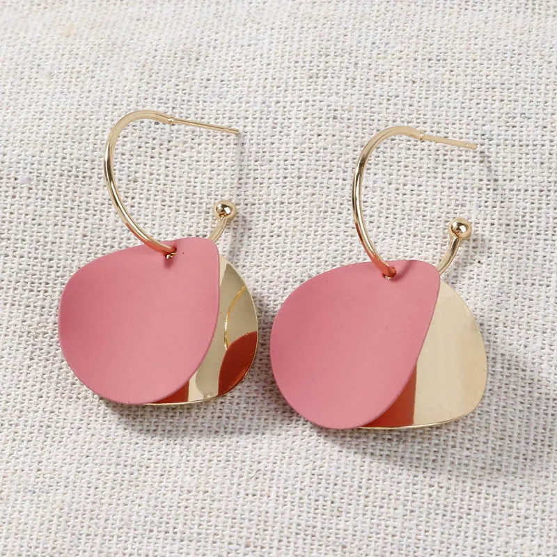 12692969327_1626211359