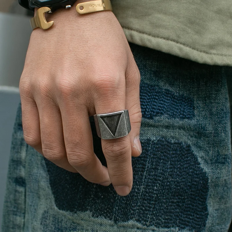 Stainless Steel Ring Finger Ring Stainless Steel Viking triangle love Ring vintage retro Classic jewelry finger man engagement ring Boyfriend Gift OSR067