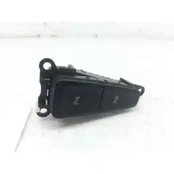 

15FEB23AR1 COMMAND MULTIFUNCTION FORD FOCUS LIM.