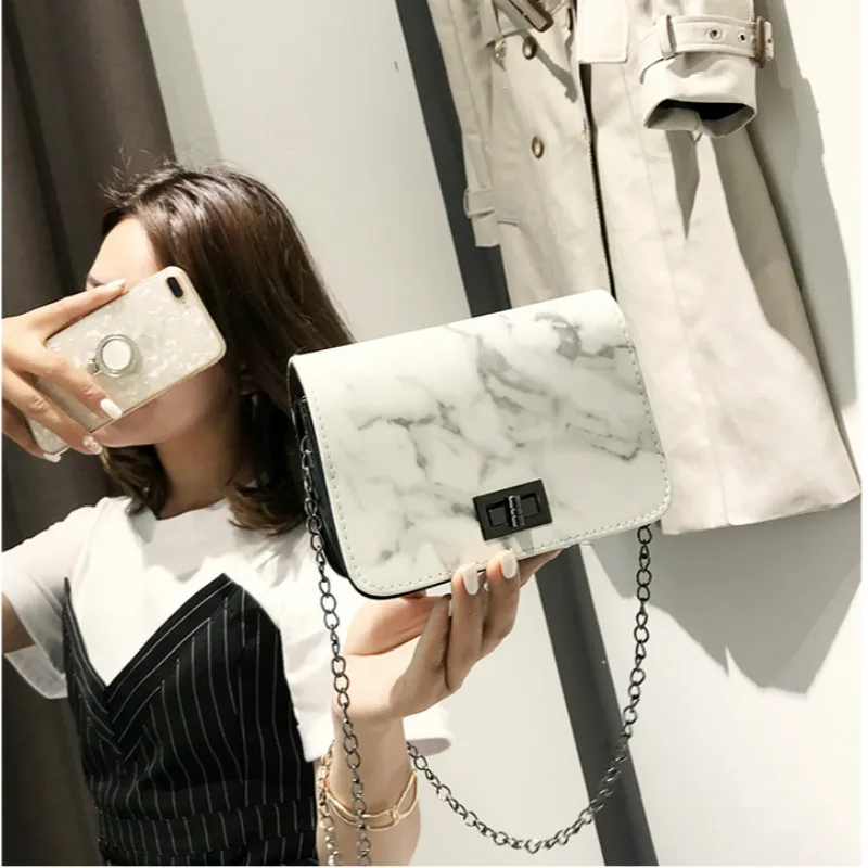 

Women's Bag 2019 Marble Pattern Shoulder Bag Lock Wild Jossenger Small Square Black White Diagonal Cross Designer Bag