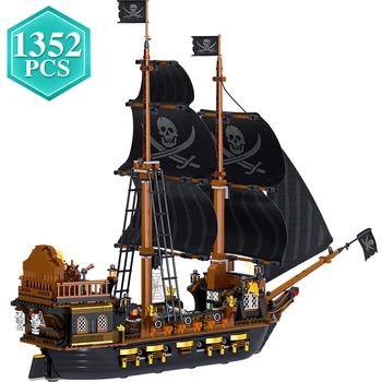 

1352pcs Creator Expert Building Blocks Set Creator Pirate Boat Ship Blackhawk Technic City Designer Toys Gift for Children