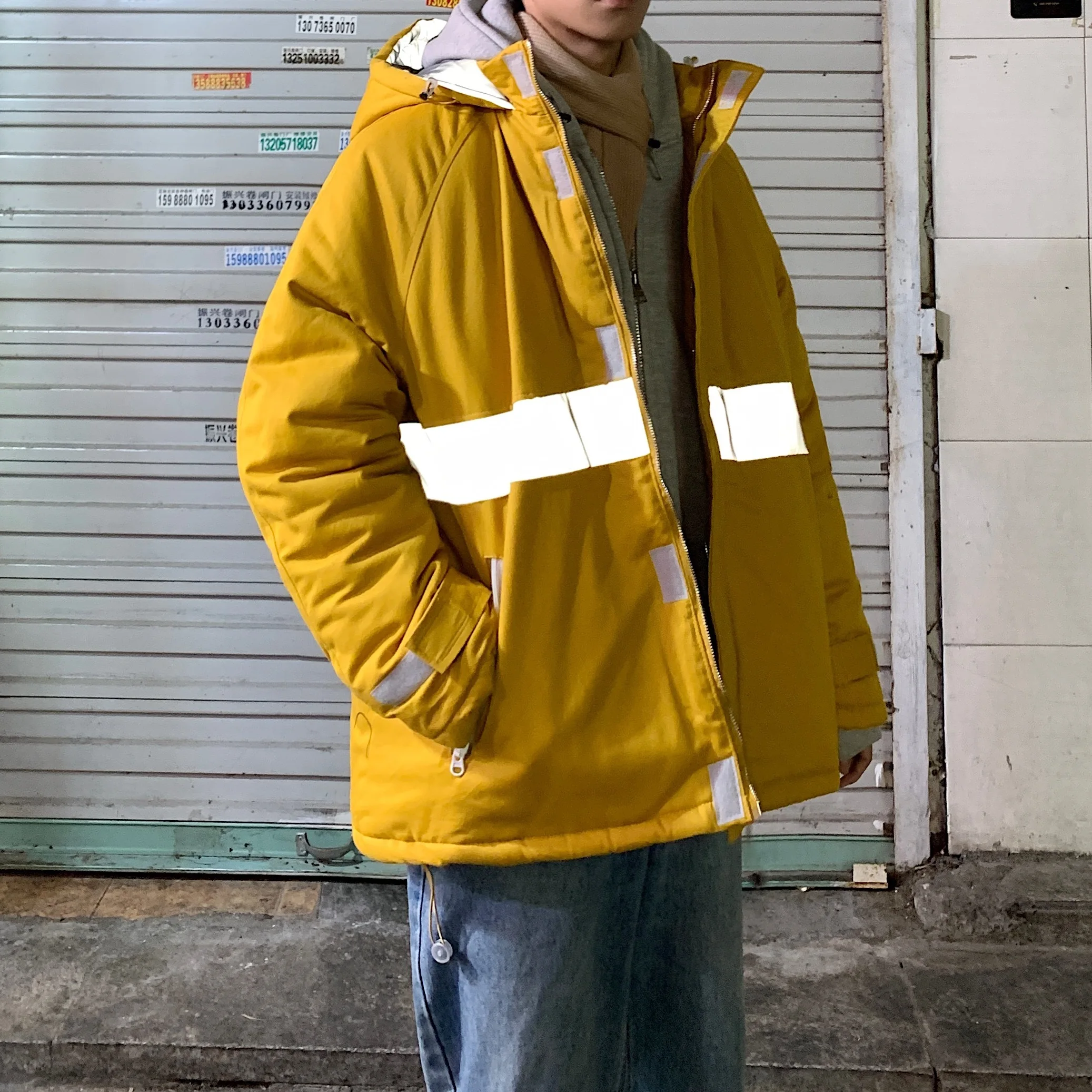 

Winter Men's Reflect Light Thickening Coats Keep Warm Cotton-padded Clothes Waterproof Parkas Snow Jackets 3 Color Outerwear