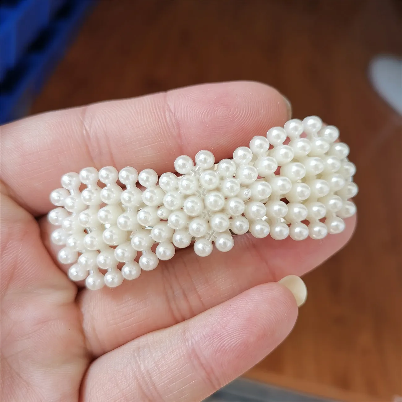 

Fashion Pearl Imitation Beads Hair Clip For Women Barrette Handmade Pearl Flower Stick Hairpin Hair Styling Accessories 1pcs