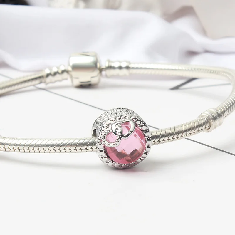 9443774515_2045298408