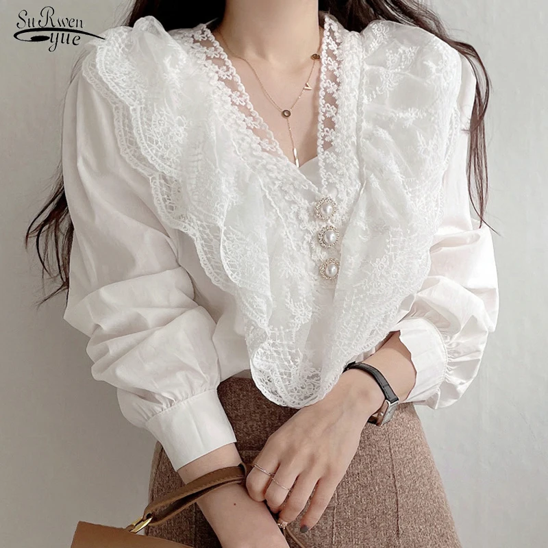 

Женская кружевная блузка с длинным рукавом, элегантная белая Свободная блузка с V-образным вырезом и оборками в Корейском стиле, весна 18570