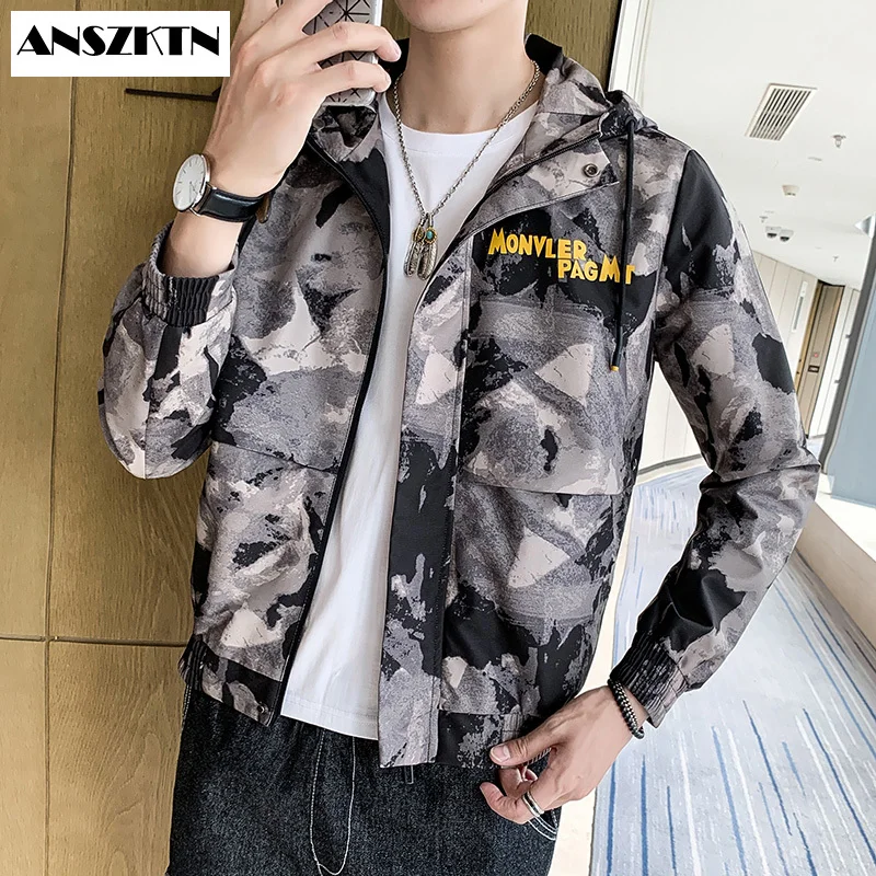 

ANSZKTN New Arrivals Men's camouflage loose Winter Autumn Fashion Hooded Tooling Lined Coat male Windproof Fleece Brand Clothing