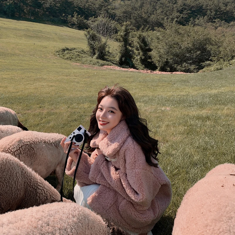 

lambswool Thicken pink jacket winter Falling shoulder sleeve lapel streetwear casual Loose warm Big pocket Ladies white coat